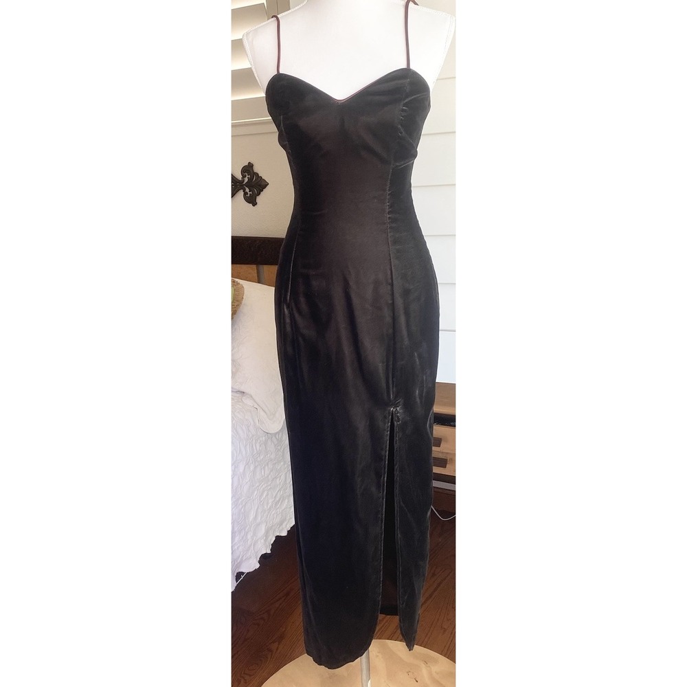 Roberta VTG  Black Velvet‎ Slip Dress Front Slit Sz 5/6 Goth Dark Romantic READ
